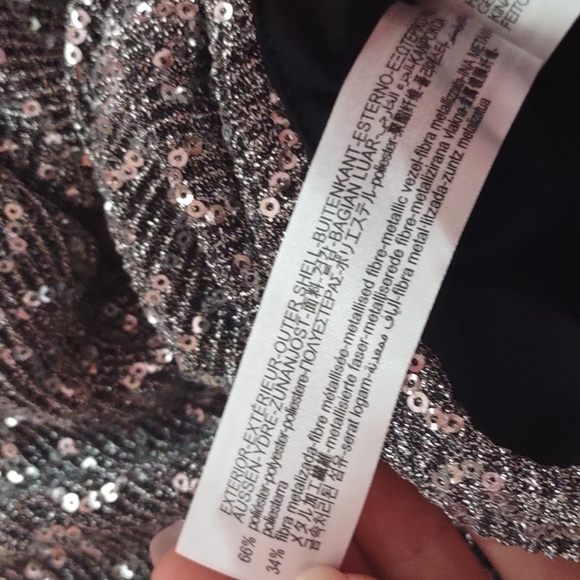 ZARA Sequin Silver crop top - Picture 7 of 10